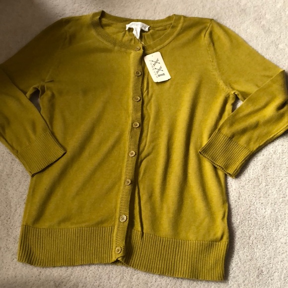 Forever 21 cardigan! - Picture 1 of 6